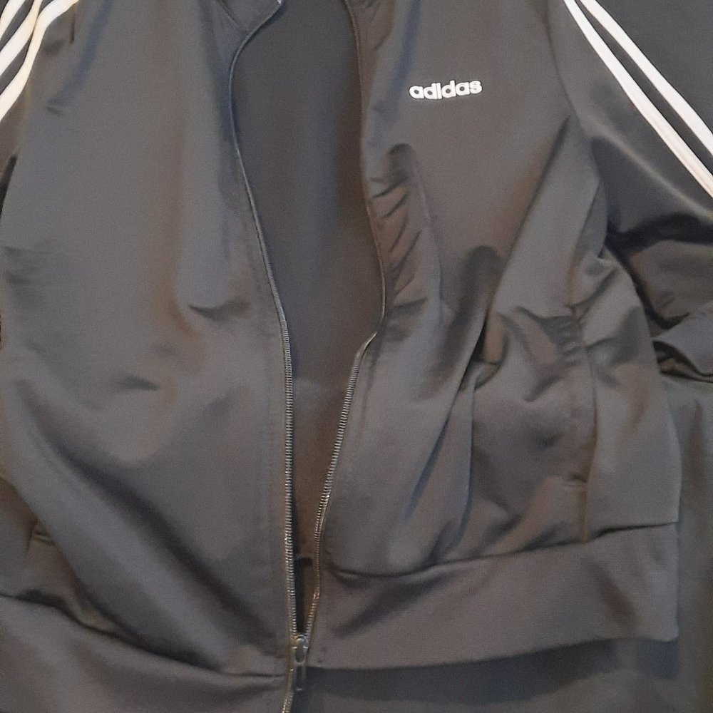 Adidas jacket - Picture 4 of 6